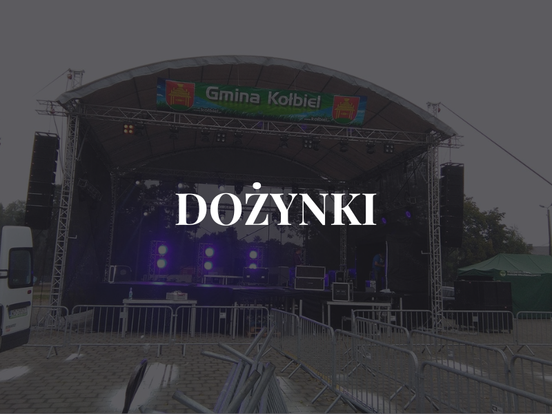 Dożynki – „Scena i nagłośnienie przygotowane na dożynki”